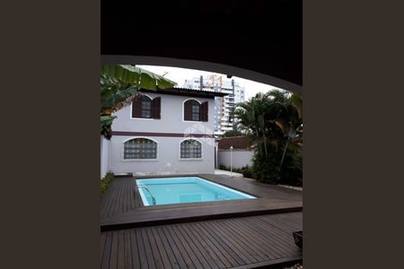 7_photo/952749cc43.2a17df7df6ae08cb-ATLAS-36e01b43-543c-4a55-a00d-a0b956d9a24e.jpg de casa à venda com 4 quartos, 250m² em Barreiros, São José