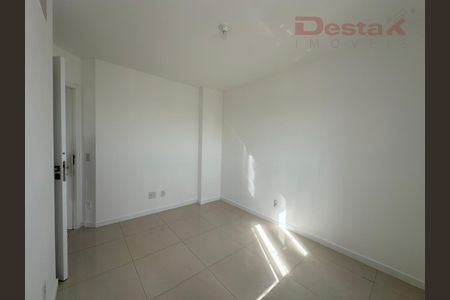 4_photo/952749cddd.6710884d60b7cc04-ATLAS-7ea857cb-1971-4fc0-932d-e6d030b9a116.jpg de apartamento à venda com 3 quartos, 93m² em Barreiros, São José