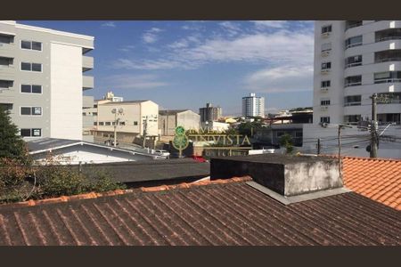 2_photo/952749cdf5.8a00a68238a6a06b-ATLAS-215a7af3-0190-43b2-bfd2-5dccc05e6855.jpg de casa à venda com 19 quartos, 265m² em Barreiros, São José