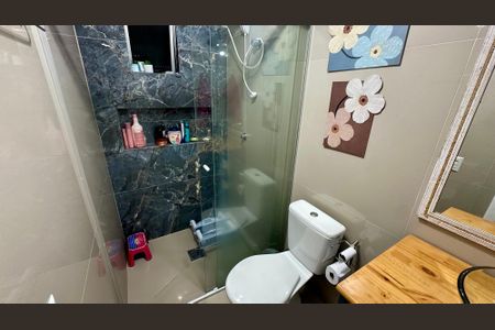 2_photo/952749ce3b.f0ecc906b832f777-ATLAS-13f4a9da-ac33-44c2-b70e-ce3ddcfe55bc.jpg de apartamento à venda com 3 quartos, 76m² em Barreiros, São José