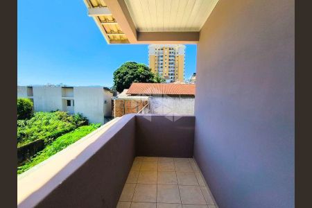 2_photo/952749ced9.d651f42aabfdac2d-ATLAS-3833e8b5-6259-4507-8456-d65c3d656a42.jpg de casa para alugar com 3 quartos, 165m² em Barreiros, São José