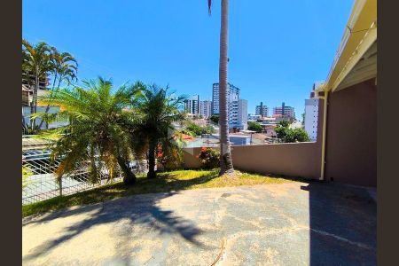 8_photo/952749ced9.d651f42aabfdac2d-ATLAS-72ace423-a58f-4e21-9e6d-54aecfb0249f.jpg de casa para alugar com 3 quartos, 165m² em Barreiros, São José