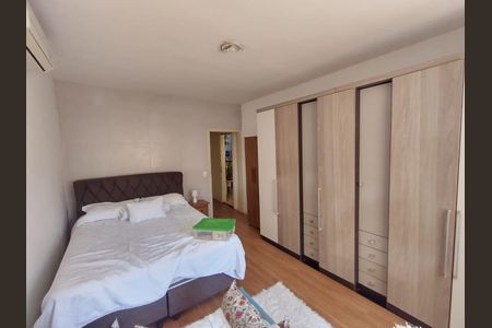 1_photo/952749d0e9.16787a6ea0be7e8a-ATLAS-074c8e2a-6ade-4e2b-86c4-a4b835eda2cf.jpg de casa à venda com 3 quartos, 240m² em Barreiros, São José