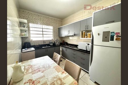 4_photo/952749d171.c27bb358fc36071b-ATLAS-a42f3e2f-41f4-486c-bdae-b0b77272d3a7.jpg de casa à venda com 3 quartos, 175m² em Barreiros, São José