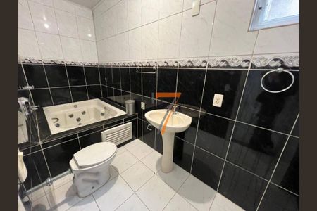 5_photo/952749d1e5.bd6af2d900c57154-ATLAS-42e29a59-e70a-4136-8a79-7be82e650d00.jpg de casa para alugar com 3 quartos, 180m² em Barreiros, São José