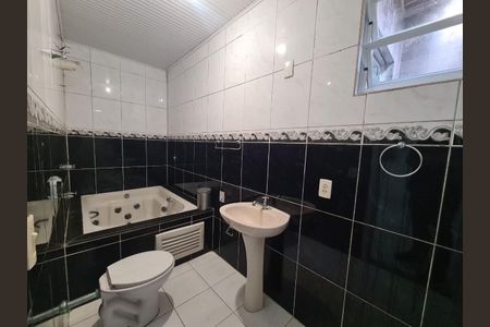 17_photo/952749d1e5.bd6af2d900c57154-ATLAS-fe6c1100-1bf1-44b4-9215-e3eba72c8b5e.jpg de casa para alugar com 5 quartos, 170m² em Barreiros, São José