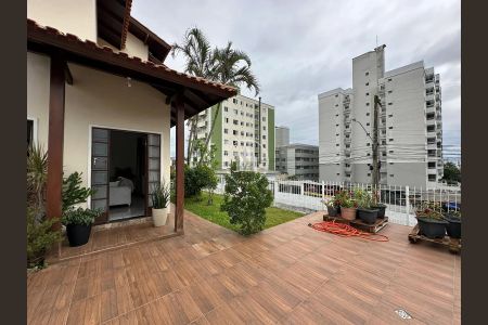 10_photo/952749d215.b92dae585c19d6ed-ATLAS-5b4d8da0-37a0-432c-83e3-e52e29709e9a.jpg de casa à venda com 4 quartos, 187m² em Jardim Atlântico, Florianópolis