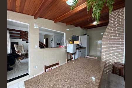 12_photo/952749d215.b92dae585c19d6ed-ATLAS-64e23691-bb32-4dcd-bba1-7d07172ec372.jpg de casa à venda com 4 quartos, 187m² em Jardim Atlântico, Florianópolis