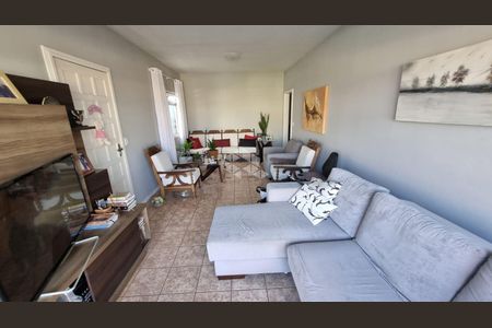 11_photo/952749d23b.10655cb5bd00a8f7-ATLAS-0ca55524-4c10-4bcd-b15b-45faea907ab9.jpg de casa à venda com 3 quartos, 200m² em Jardim Atlântico, Florianópolis