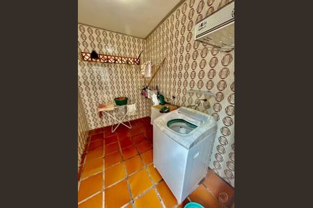 30_photo/952749d23b.2a31a181cf98d50c-ATLAS-ef0cb967-0bac-481e-a289-19a7cf6fc9f6.jpg de casa à venda com 4 quartos, 323m² em Jardim Atlântico, Florianópolis