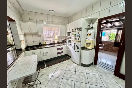 4_photo/952749d241.82506d9600853a32-ATLAS-33f1efac-eef1-4a2d-b753-455d30de5a5c.jpg de casa à venda com 3 quartos, 240m² em Jardim Atlântico, Florianópolis