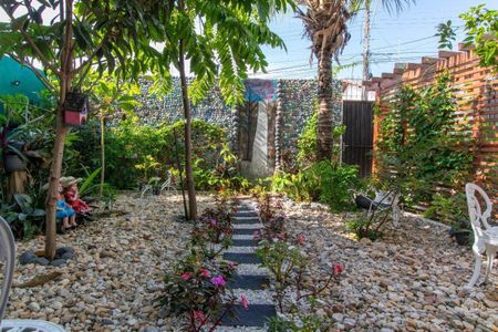 13_photo/952749d2d1.6a5e871df73675d5-ATLAS-9c14ec18-506e-4d68-b5f2-a3eac97365bd.jpg de casa à venda com 3 quartos, 285m² em Jardim Atlântico, Florianópolis