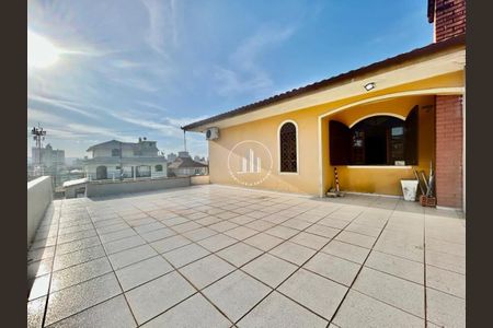 6_photo/952749d387.d5a0f355ba531730-ATLAS-3ce11aef-e58b-441d-a79f-fbc0c45e0e3d.jpg de casa à venda com 4 quartos, 232m² em Jardim Atlântico, Florianópolis
