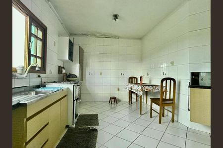 9_photo/952749d39f.7980aed8fa71c73b-ATLAS-71def9cf-2dac-4cb4-b191-8d8e7525bbeb.jpg de casa à venda com 3 quartos, 304m² em Jardim Atlântico, Florianópolis