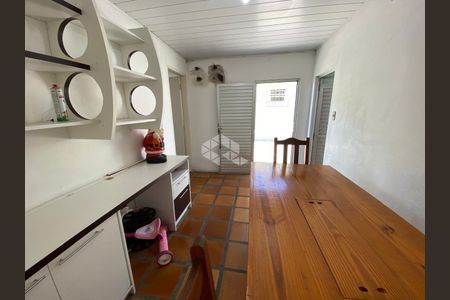 34_photo/952749d3f7.aa6764da29714e04-ATLAS-a29b6aac-2660-4b4c-ab8d-8fa4a96ae872.jpg de casa à venda com 3 quartos, 210m² em Jardim Atlântico, Florianópolis