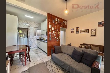 7_photo/952749d54b.64b1cfad6bd383d8-ATLAS-54dbf98e-9e0a-49b3-9147-0bff27e5cd43.jpg de casa à venda com 6 quartos, 203m² em Jardim Atlântico, Florianópolis