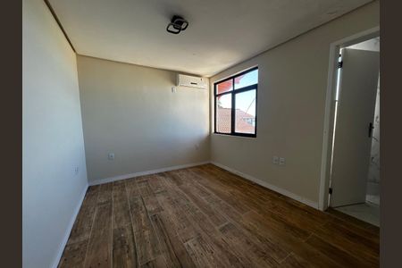 2_photo/952749d5af.7a69ff73eb43ff8d-ATLAS-1908447c-ec7a-4715-840f-a293b9df7d1f.jpg de apartamento à venda com 3 quartos, 80m² em Monte Cristo, Florianópolis