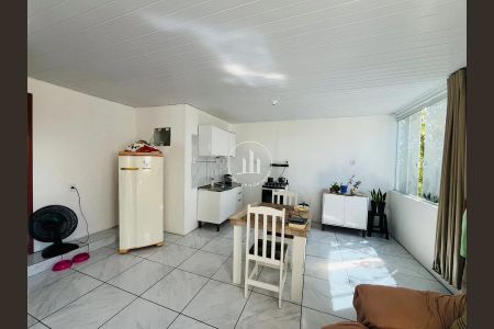 7_photo/952749d72b.4f48e483d4bcdc3b-ATLAS-2b3cd464-89e9-45fd-9a12-bc812b10d4e8.jpg de casa à venda com 4 quartos, 100m² em Barreiros, São José