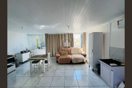 8_photo/952749d72b.4f48e483d4bcdc3b-ATLAS-4394347f-c1c9-454b-a728-4486b2eae1ac.jpg de casa à venda com 4 quartos, 100m² em Barreiros, São José