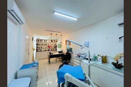 4_photo/952749d7fd.131c711fc740dfc3-ATLAS-20bbcf69-278f-4e6e-9ec1-d505dca2077a.jpg de casa à venda com 8 quartos, 176m² em Campinas, São José