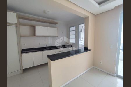 4_photo/952749deeb.0ff7a59a8bd38af1-ATLAS-775c6e25-6a37-4949-bb02-b9941d3f6fc7.jpg de apartamento para alugar com 2 quartos, 80m² em Kobrasol, São José