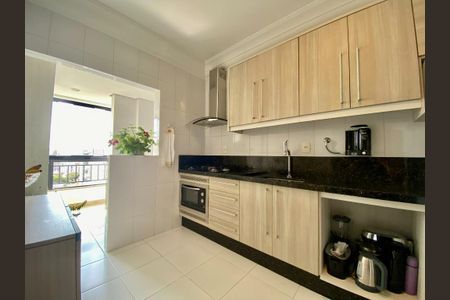 10_photo/952749deef.7a69ff73eb43ff8d-ATLAS-fb240bad-03ac-49a6-9c8e-6abc7034ff68.jpg de apartamento à venda com 3 quartos, 108m² em Kobrasol, São José