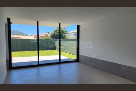 19_photo/952769fdaf.4cea1a0b3f6bbd2f-ATLAS-08d40bf7-6e66-4a05-8270-e875ca264d88.jpg de casa à venda com 3 quartos, 250m² em Ingleses Norte, Florianópolis