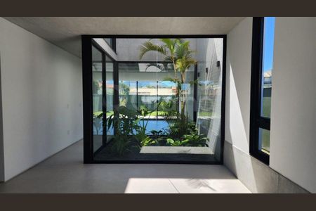 20_photo/952769fdaf.4cea1a0b3f6bbd2f-ATLAS-0cdce16c-d5bf-4b54-aff9-d77ced18890b.jpg de casa à venda com 3 quartos, 250m² em Ingleses Norte, Florianópolis