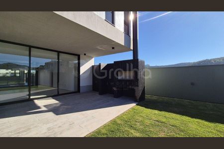 23_photo/952769fdaf.4cea1a0b3f6bbd2f-ATLAS-a5ce0b45-4117-4b0d-a84b-74c4e064126a.jpg de casa à venda com 3 quartos, 250m² em Ingleses Norte, Florianópolis