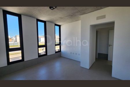 3_photo/952769fdaf.4cea1a0b3f6bbd2f-ATLAS-abeadbcd-f10d-42e7-9287-ed5f711e873d.jpg de casa à venda com 3 quartos, 250m² em Ingleses Norte, Florianópolis