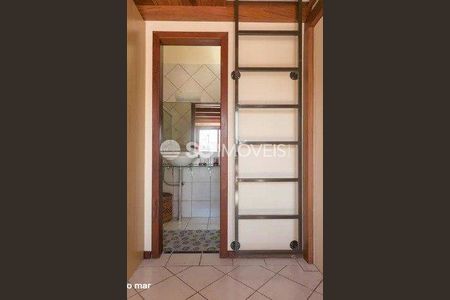 43_photo/952769fdb9.82be18ad98973cde-ATLAS-8950fb17-e592-49fb-bbfb-3dcc2ec7a920.jpg de casa à venda com 6 quartos, 218m² em Ingleses do Rio Vermelho, Florianópolis