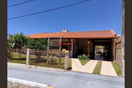 9_photo/952769fecd.4cea1a0b3f6bbd2f-ATLAS-8bf8c82f-d62d-465c-96b8-9be67de6c846.jpg de casa à venda com 3 quartos, 155m² em Ingleses do Rio Vermelho, Florianópolis