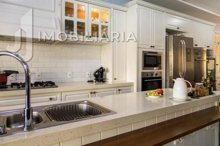 6_photo/952769fecd.f360c288cecd9b47-ATLAS-e2fde7b9-40dc-47c7-abcf-31c478c9879b.jpg de casa à venda com 0 quarto, 580m² em Ingleses do Rio Vermelho, Florianópolis