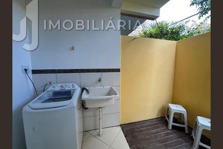 6_photo/952769ff09.35ec460e93e09360-ATLAS-6b84f8e9-d580-4e1c-bf7e-f7e6632b5c3e.jpg de casa à venda com 2 quartos, 85m² em Ingleses do Rio Vermelho, Florianópolis