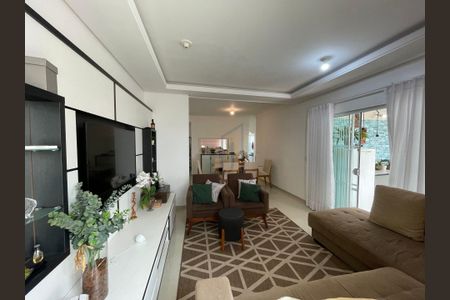 8_photo/95276a0077.e8818d4a5c5dde9d-ATLAS-34a052e0-1c3a-4f2d-b3e8-1e155a11a191.jpg de apartamento à venda com 3 quartos, 164m² em Ingleses Norte, Florianópolis