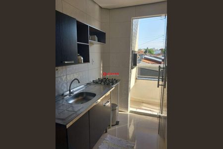 5_photo/95276a00e9.1c5ee5b12bdcf8f7-ATLAS-5d2a9e37-2247-4457-97f7-770ce6ae8bc3.jpg de apartamento à venda com 2 quartos, 63m² em Ingleses do Rio Vermelho, Florianópolis