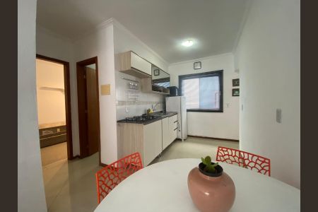 4_photo/95276a0165.ceff8192393c33de-ATLAS-6a2bf255-7ce7-4c13-bd8a-d25a7446f9dd.jpg de apartamento à venda com 2 quartos, 70m² em Ingleses do Rio Vermelho, Florianópolis