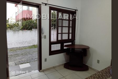 6_photo/95276a0179.f89ae26fef4252fc-ATLAS-0430b0ad-eae4-40b2-a6c8-603ac998a84f.jpg de apartamento à venda com 2 quartos, 49m² em Ingleses do Rio Vermelho, Florianópolis