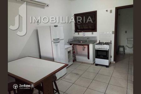 5_photo/95276a0179.f89ae26fef4252fc-ATLAS-c1ccd2b0-ee75-4ce8-9251-732fc17ac8f5.jpg de apartamento à venda com 2 quartos, 49m² em Ingleses do Rio Vermelho, Florianópolis