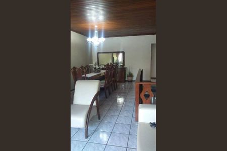 11_photo/95276a0195.ceff8192393c33de-ATLAS-80493b16-c4d1-45a4-aa06-df0cb3bd5a74.jpg de casa à venda com 10 quartos, 280m² em Ingleses do Rio Vermelho, Florianópolis