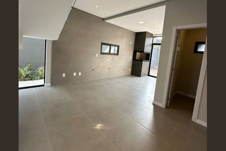 8_photo/95276a01a3.3e1b4b7d4b39a1bc-ATLAS-4b935746-3107-4122-b9d9-83d407754bef.jpg de casa à venda com 3 quartos, 165m² em Ingleses do Rio Vermelho, Florianópolis