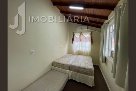 27_photo/95276a07c1.9c5959cca0926d06-ATLAS-d9327656-4fd6-4f24-ab2d-6435dcf50be4.jpg de casa à venda com 3 quartos, 250m² em Ingleses Norte, Florianópolis