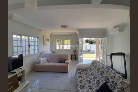 4_photo/95276a087f.4cea1a0b3f6bbd2f-ATLAS-0f44b6e3-f067-4fee-b77f-e02c5bbedd72.jpg de casa à venda com 3 quartos, 183m² em Ingleses Norte, Florianópolis