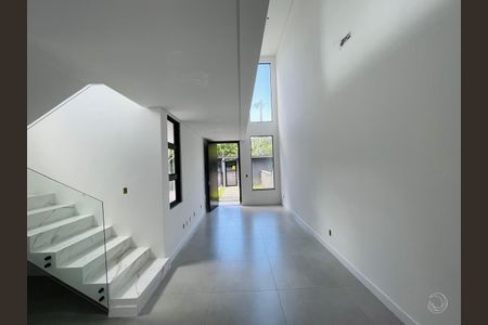 27_photo/95276a0acb.65a50f78296411c3-ATLAS-525322a8-e41e-4484-bbd4-0fa0cd7f4094.jpg de casa à venda com 3 quartos, 125m² em Ingleses do Rio Vermelho, Florianópolis