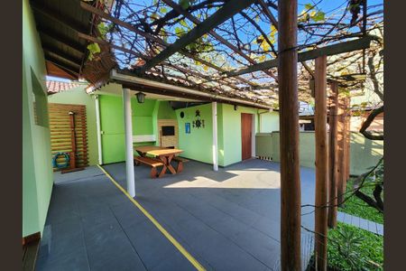 8_photo/95276a0b19.ef445a8ca70bbf82-ATLAS-1df5fdfe-b48f-4837-abf0-d7e0c74dd332.jpg de casa à venda com 4 quartos, 237m² em Ingleses do Rio Vermelho, Florianópolis