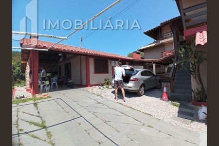 4_photo/95276a1099.ea0ff2ffec9a0f1c-ATLAS-2bd1441e-777f-4158-963c-a5133e89ed4f.jpg de casa à venda com 6 quartos, 300m² em Ingleses do Rio Vermelho, Florianópolis