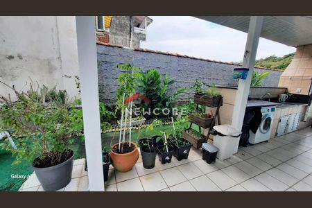 18_photo/95276a109b.49c40a4e0c1b1036-ATLAS-5ace56be-d98b-4768-97b2-5db07428a2fe.jpg de casa à venda com 2 quartos, 105m² em Ingleses do Rio Vermelho, Florianópolis