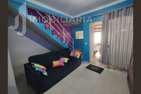 7_photo/95276a141b.c54d8ccd00eda198-ATLAS-4e00d3d9-956e-4d79-9f5a-ee5ed1a629a6.jpg de casa à venda com 4 quartos, 82m² em Casa, Florianópolis