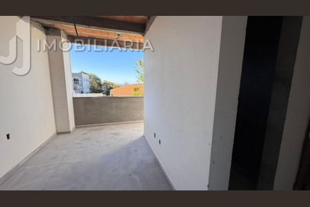 6_photo/95276a1437.4f48e483d4bcdc3b-ATLAS-5e0137a9-3be6-4fe5-992e-a1588e91bb0e.jpg de casa à venda com 2 quartos, 75m² em Ingleses Norte, Florianópolis