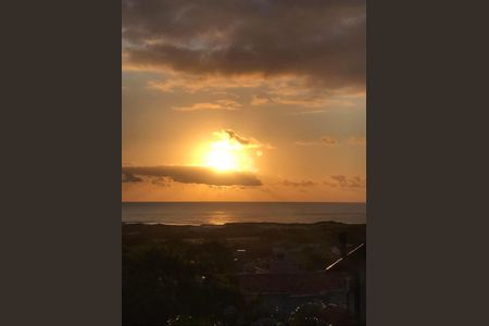 1_photo/95276a14e9.05acccb2dbb53537-ATLAS-f2ffcaee-8d4a-4a9d-9a9d-4b32dea26b23.jpg de casa à venda com 2 quartos, 120m² em Santinho, Florianópolis